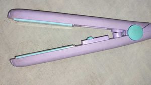 Mini Hair Straightner