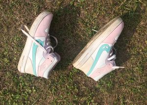 Pastel High Top Sneakers (Wore Only Once‼️)