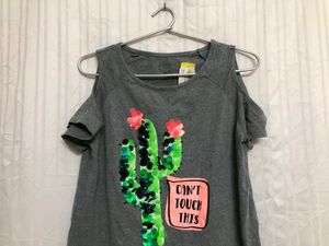 Arizona Jean Co. Grey Top