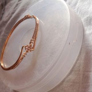 Dimond Golden Hand Kada