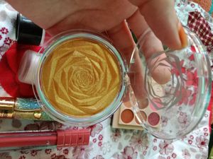 Makeup Ket