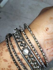 Silver Tone Bangle Set