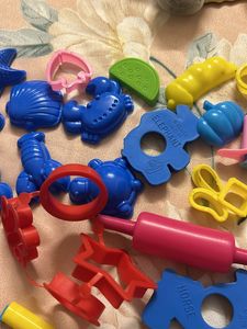 Clay Moulds And Its Box