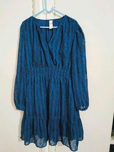 Chic Blue Lace Dress