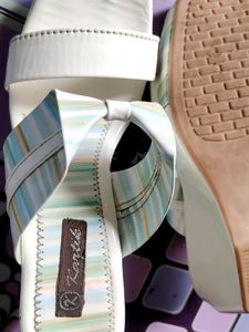 Women White Sandals 👠