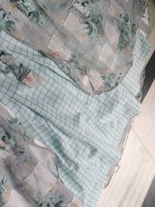 Girls Amazing Dress With Shrug