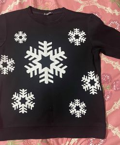 Snowflake Print Black Sweatshirt