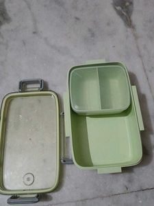 Green Lunch Box