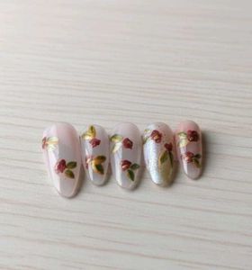 Fake nails