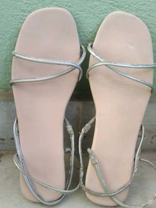 Elegant Minimalist Sandals . size 38