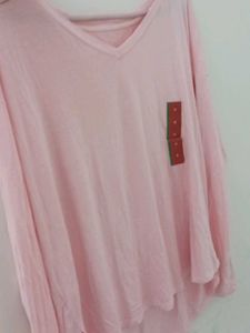 White V-Neck Long Sleeve Tee - Medium