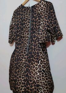 Tiger Print 🟤Dress For Girl Or Women 36 Bust