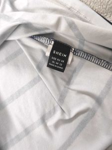Navy Blue And White XL Striped Long Sleeve T-Shirt