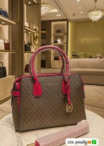 MK PREMIUM QUALITY LEATHER HANDBAG+ SHOULDER SLING