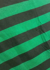 Green &amp; black lining tshirt