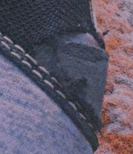 BOOTS IN GREY AND BLACK Colour