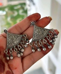 Floral Drop Earrings