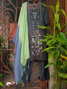 🆕 Tikhi Imli Embroidered Kurta Set