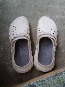 Comfortable White Casual Shoes
