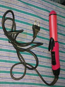 NOVA Hair Curler