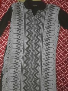 Patterned Pullover Sweater