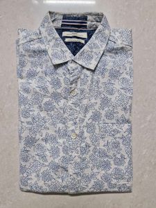 Men's Off White Printed Shirt(Size-M)