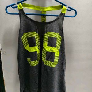 Hot Tank Top- Sporty Look