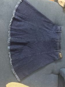 Frayed Hem Denim Skirt