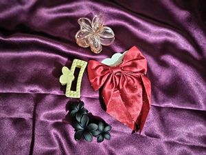 Pack Of 4 New Hair Accessories