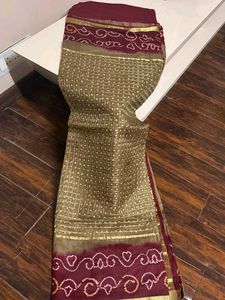 Original Olive Green Bandhani Saree With Blouse