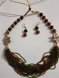 Green Red Necklace With Golden Touch