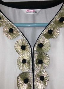 MAISHI White Anarkali Kurti