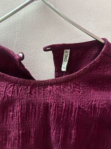 ONLY Cold Shoulder Top