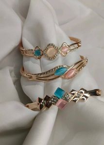 Set of 3 Stylish Bangles
