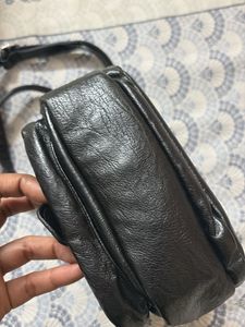 Chic Black Crossbody Bag
