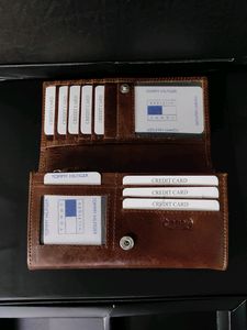 TOMMY HILFIGER LEATHER GIFT BOX