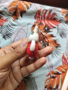 Strawberry MIFFY Clay charm🍓