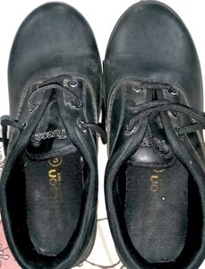 SCHOOL SHOES FOR BOYS