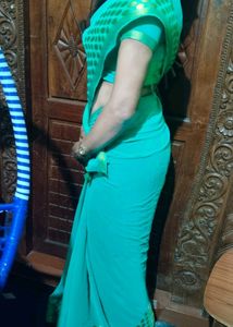 Distemper Color Saree With Blouse