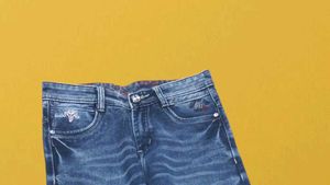 L@44 Size-28 Stylish Jeans &amp; Lace Top Outfit