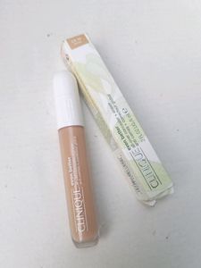 🤯Price Dropped 🎊Clinique Concealer