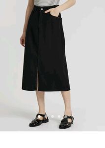 Slit Black A_ Line Skirt ( Also A Free Gift) 🎁