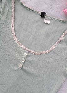 H&amp;M Cottage Core Top
