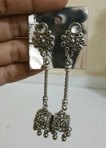 Silver  dolii Jhumka Earrings