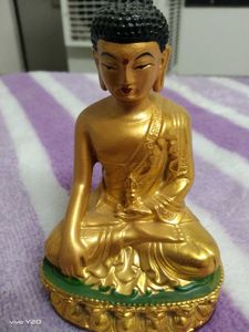 Tiny Buddha Statue
