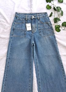 Urbanic Flared Leg Jeans