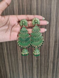 Green Jhumka