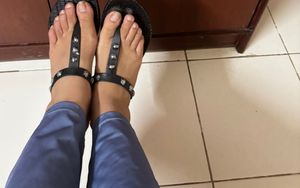ELLE Black Flats