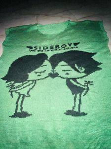 Green Graphic Tee &amp; Black Shorts