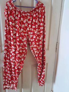 Set Of 4 Night Pants And T Shirts